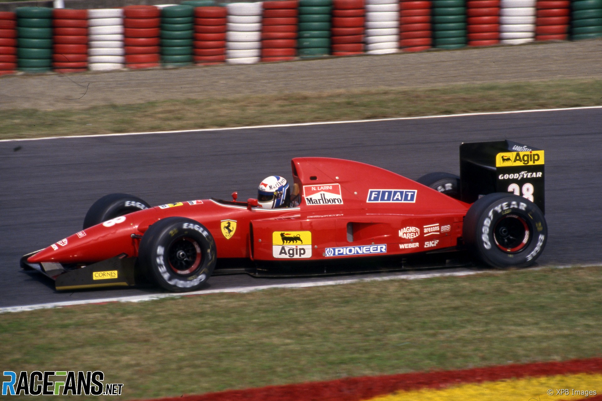 Nicola Larini, Ferrari, Suzuka, Japan, 1992