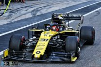 Esteban Ocon, Renault, Yas Marina