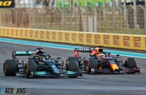 Lewis Hamilton, Max Verstappen, Yas Marina, Abu Dhabi, 2021