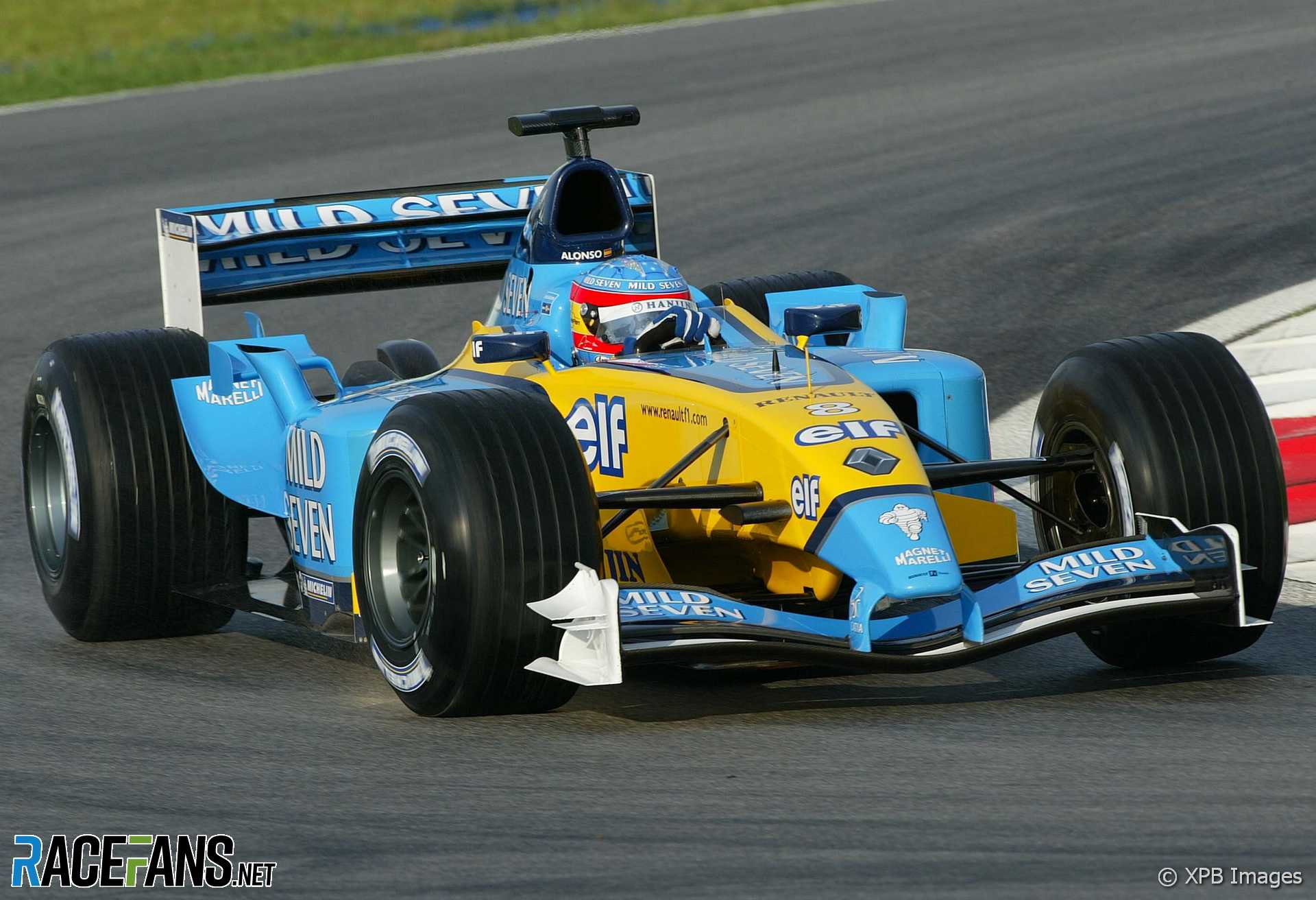 F1 cars pictures