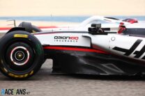 Esteban Ocon, Haas, Bahrain International Circuit, 2025 pre-season test