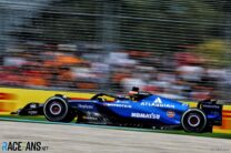 Alexander Albon, Williams, Albert Park, 2025