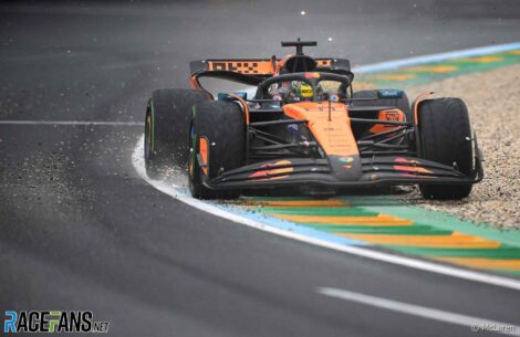 Oscar Piastri, McLaren, Albert Park, 2025