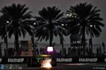 Zhou Guanyu, Sauber, Yas Marina, 2024
