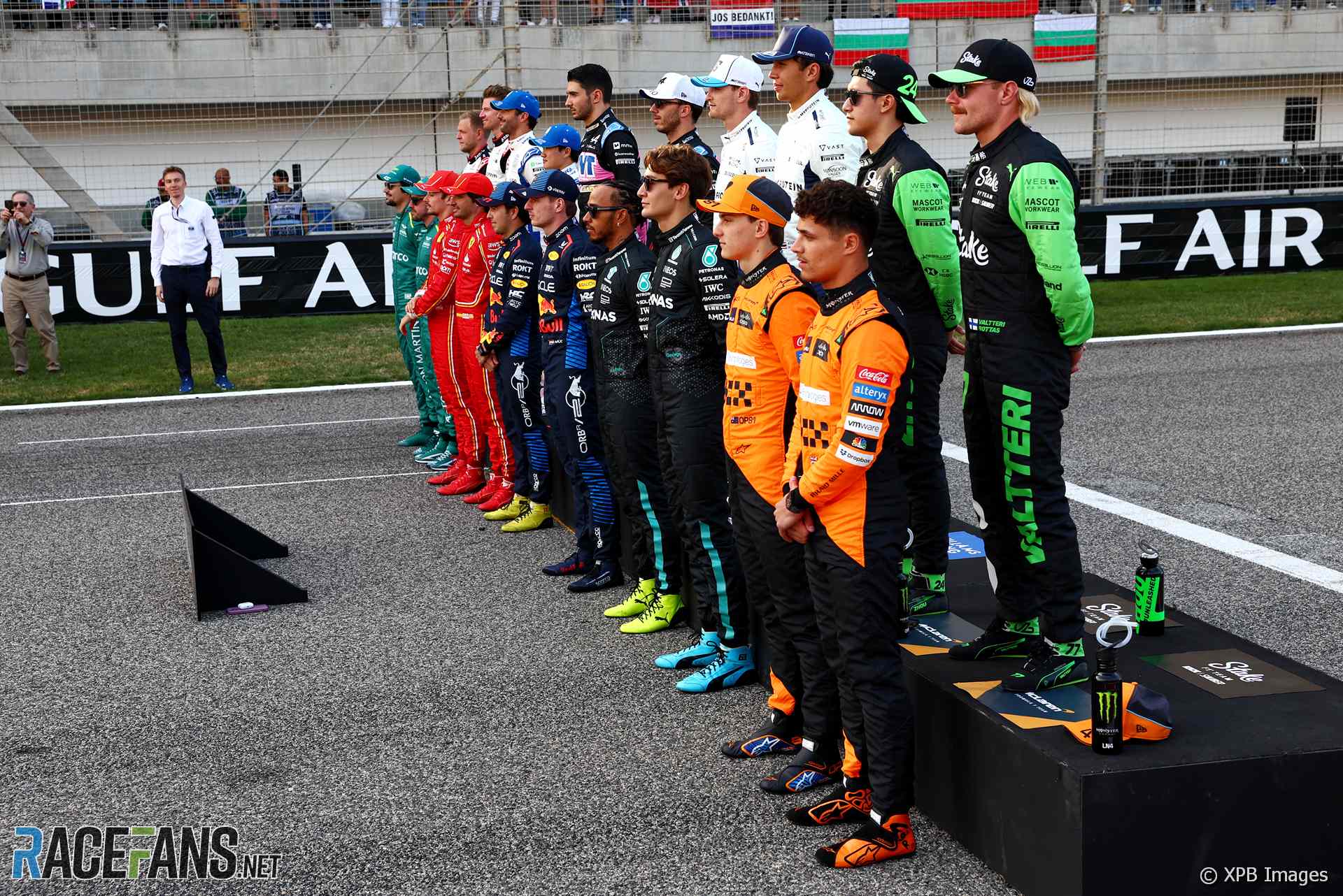 Formula 1 drivers' pre-season photograph, Bahrain International Circuit, 2024
