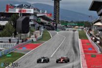 Lewis Hamilton, Carlos Sainz Jnr, Circuit de Catalunya, 2024