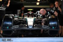 Lewis Hamilton, Mercedes, Yas Marina, 2024