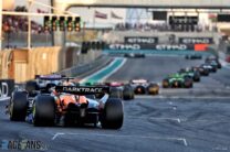 Oscar Piastri, McLaren, Yas Marina, 2024