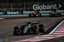 Lewis Hamilton, Mercedes, Yas Marina, 2024